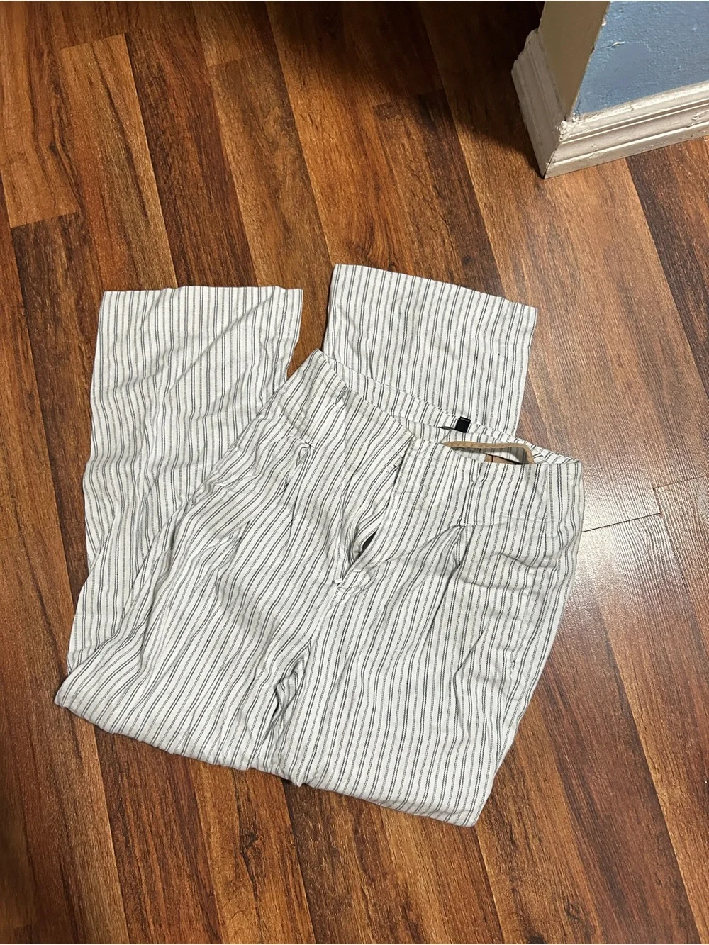 Banana Republic White Linen-Blend striped Dress Pants